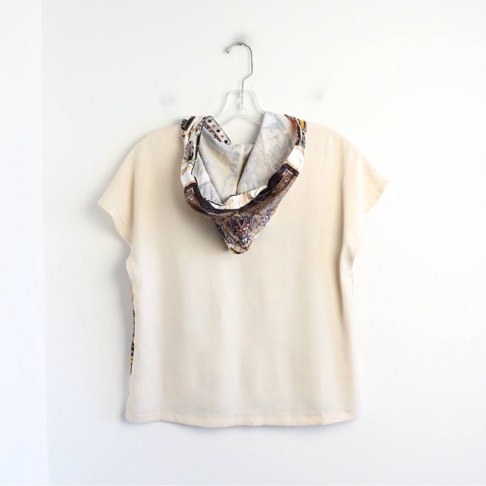 NWOT hooded t-shirt lux print athleisure Y2K rapper L large Shein new beige - Picture 2 of 8
